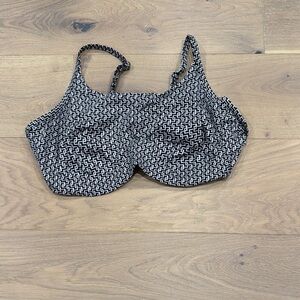 Lands' End Black and White Bikini Top with Geometric Print